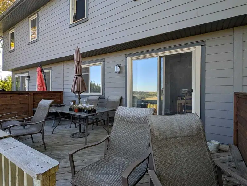 22, 64 Woodacres Crescent SW, Calgary — photo 3 of 19