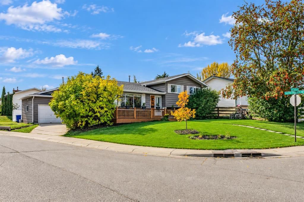 500 Queen Charlotte Road SE, Calgary — photo 5 of 50