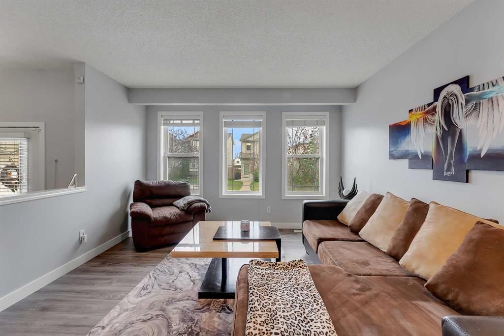133 Covebrook Close NE, Calgary — photo 4 of 46
