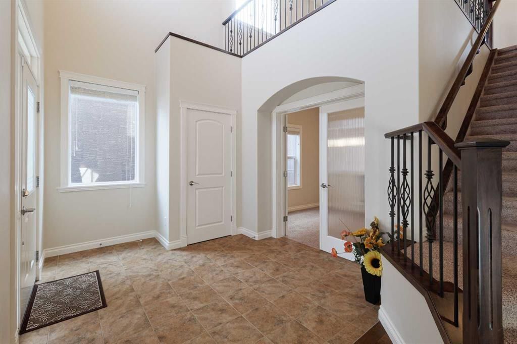 97 Aspenshire Drive SW, Calgary — photo 3 of 47