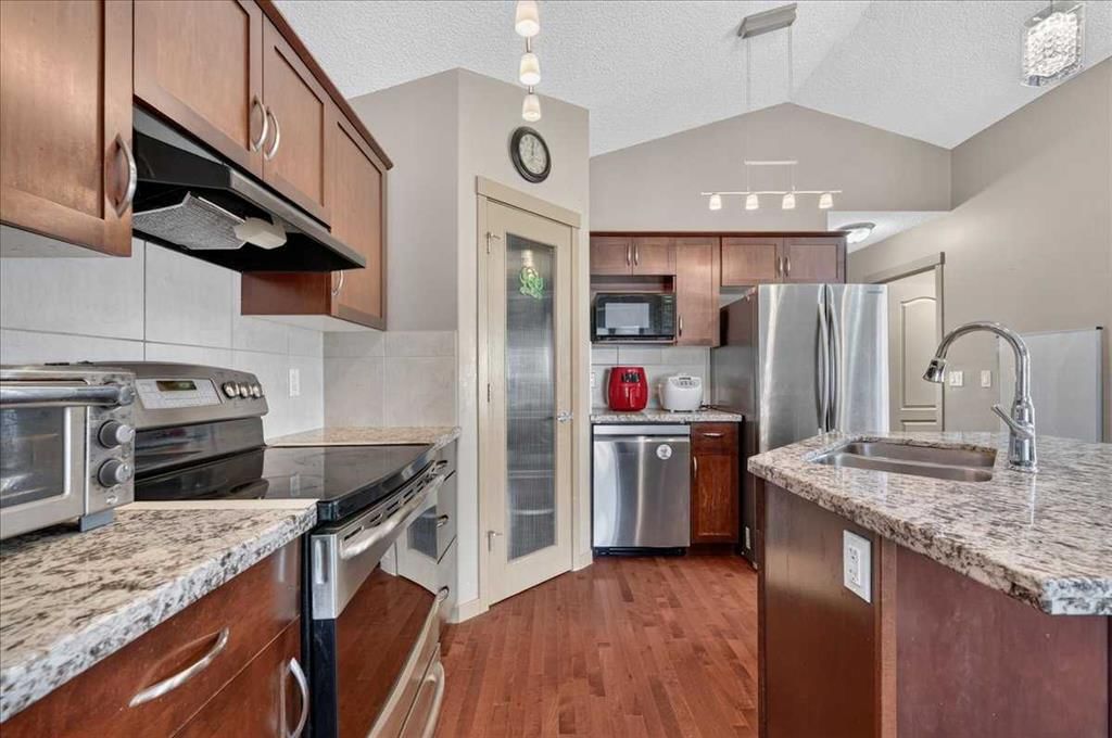 139 Silverado Way SW, Calgary — photo 2 of 40