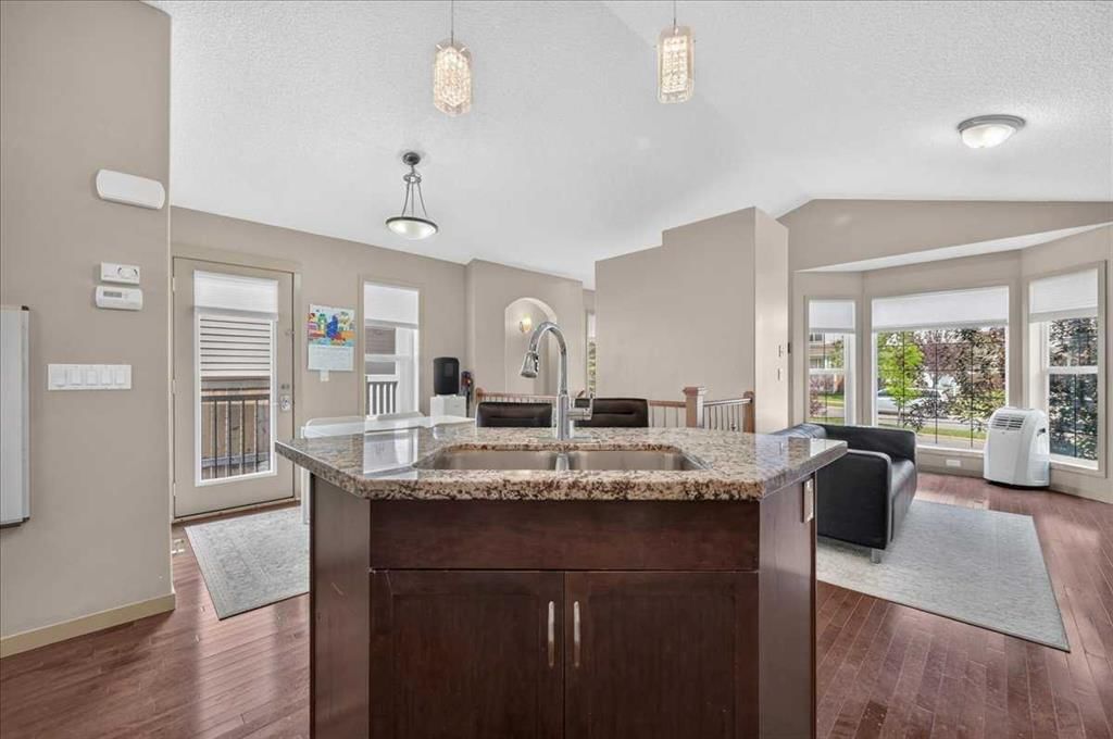 139 Silverado Way SW, Calgary — photo 4 of 40