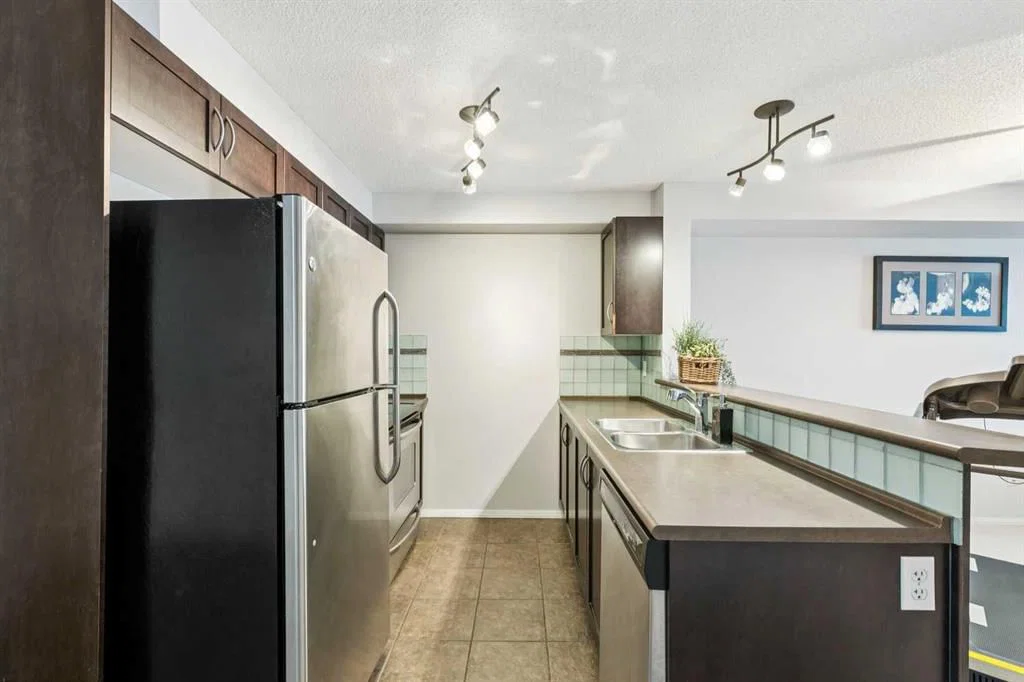 4210, 60 Panatella Street NW, Calgary — photo 5 of 22