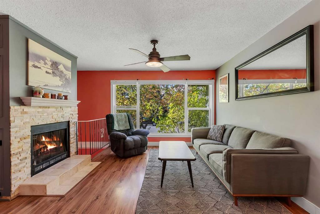 110 Beaconsfield Road NW, Calgary — photo 3 of 37
