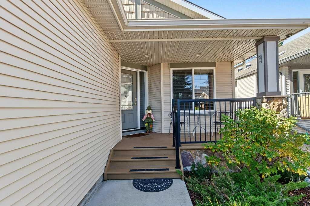 197 Cimarron Drive, Okotoks — photo 2 of 33