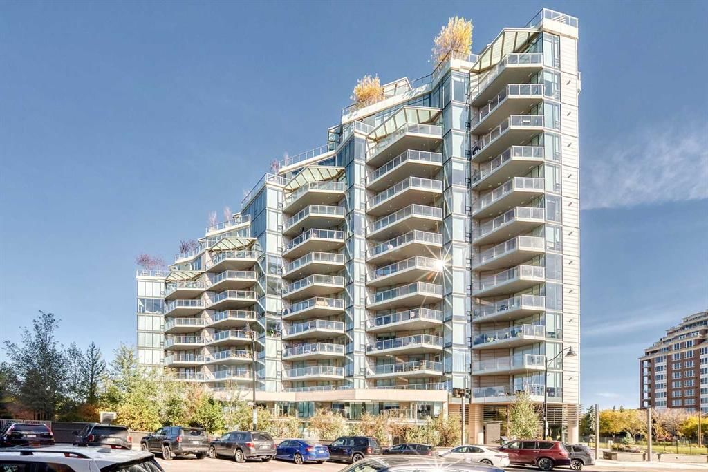 809, 738 1 Avenue SW, Calgary — main listing photo