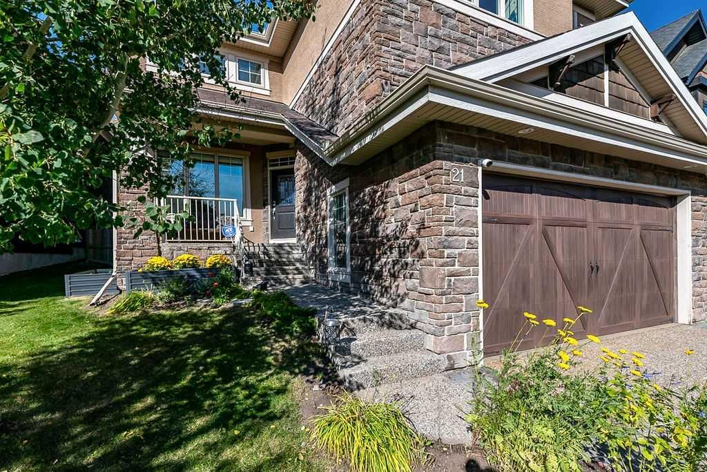 21 Ascot Crescent SW, Calgary — photo 2 of 49