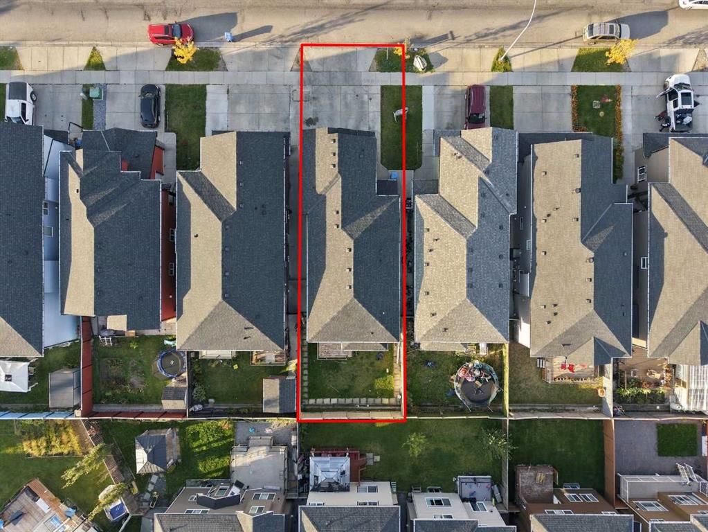 360 Saddlemont Boulevard NE, Calgary — photo 4 of 48