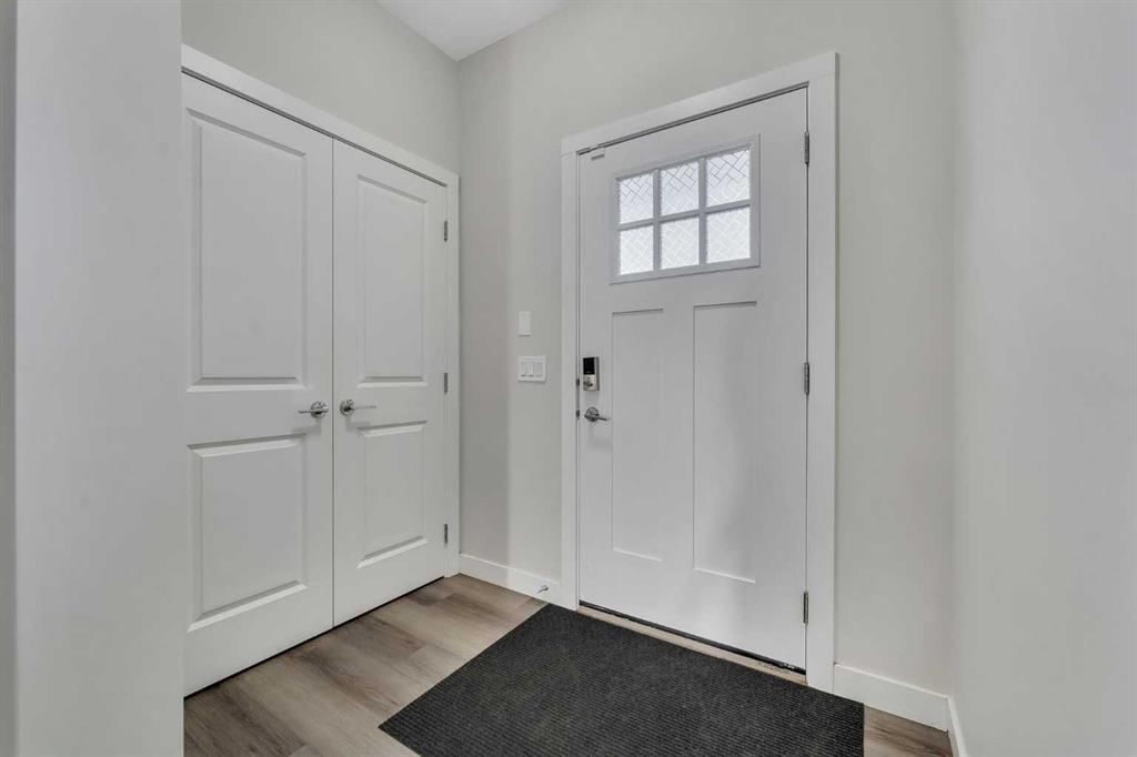 159 Waterford Heights, Chestermere — photo 4 of 36