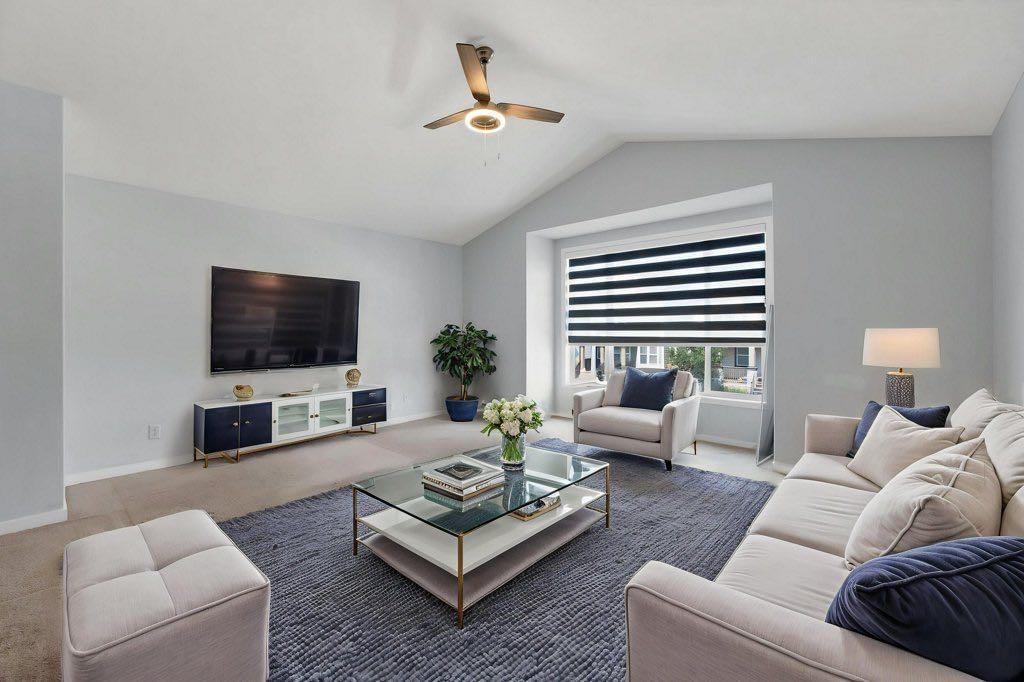 33 Skyview springs Road NE, Calgary — photo 5 of 31