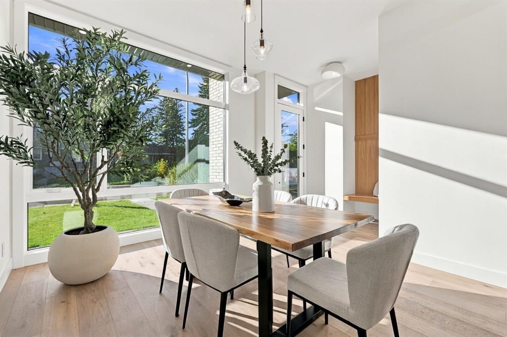 2026 36 Street SW, Calgary — photo 5 of 50