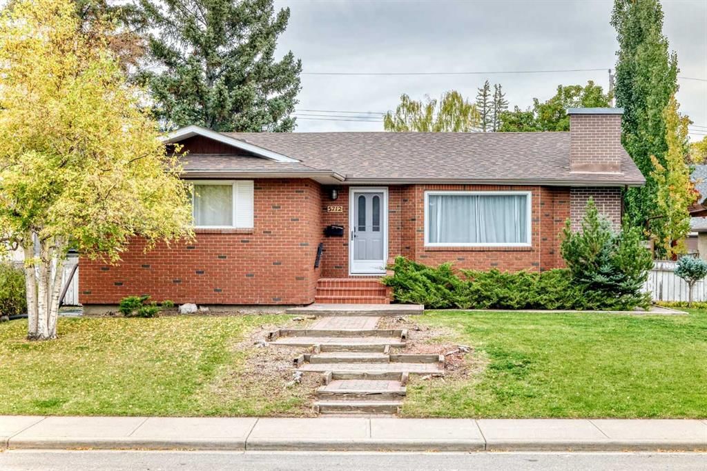 5712 Lakeview Drive SW, Calgary — main listing photo