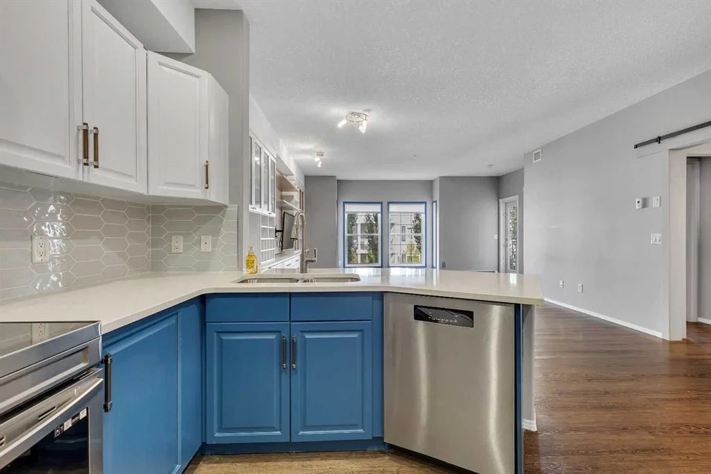 2364, 151 Country Village Road NE, Calgary — photo 5 of 46