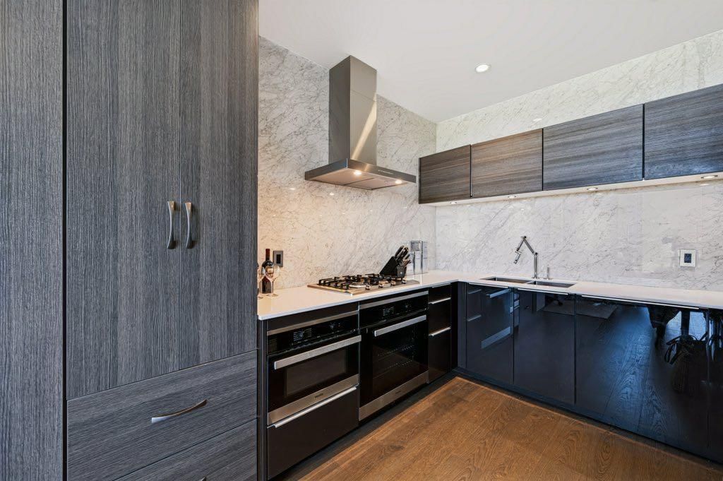 1006, 738 1 Avenue SW, Calgary — photo 4 of 49