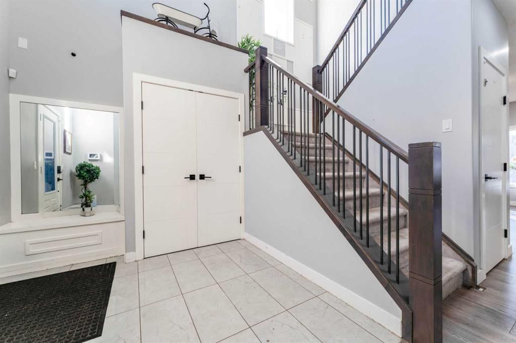 227 Bayview Street SW, Airdrie — photo 5 of 50