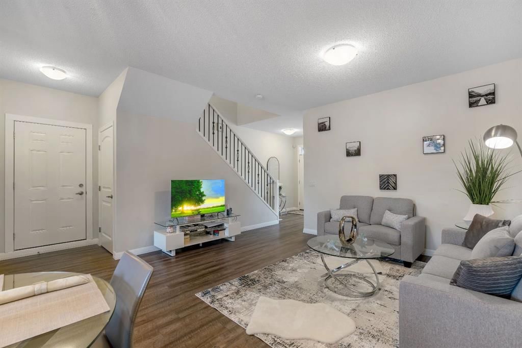 77 Red Sky Way NE, Calgary — photo 4 of 50