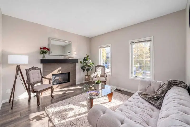 158 Mahogany Grove SE, Calgary — photo 4 of 48