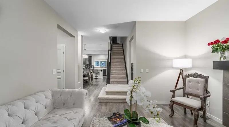 158 Mahogany Grove SE, Calgary — photo 5 of 48