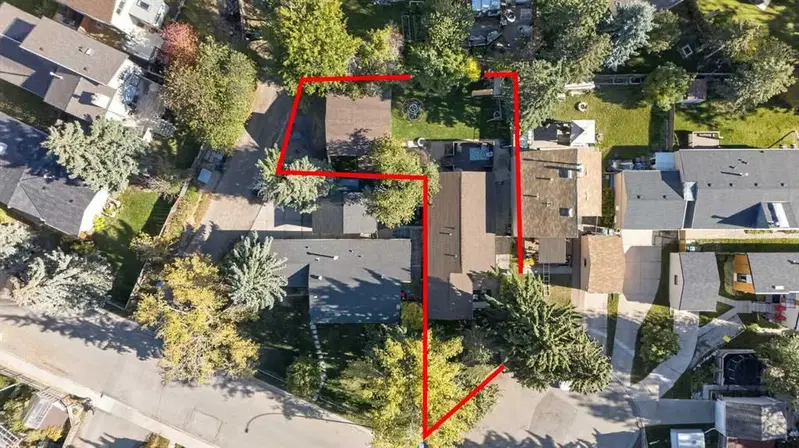 907 Ranchview Crescent NW, Calgary — photo 3 of 46