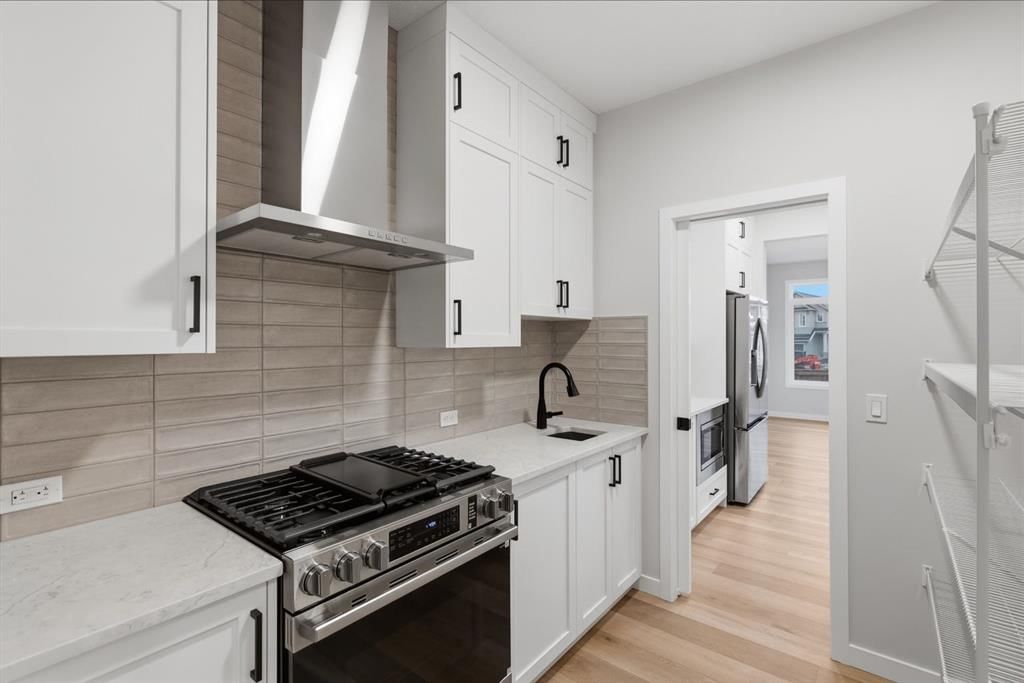 433 Lewiston Landing NE, Calgary — photo 2 of 47