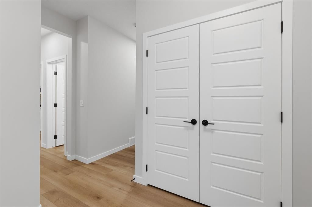 433 Lewiston Landing NE, Calgary — photo 5 of 47