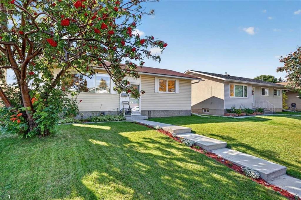 6019 Penworth Road SE, Calgary — photo 3 of 44