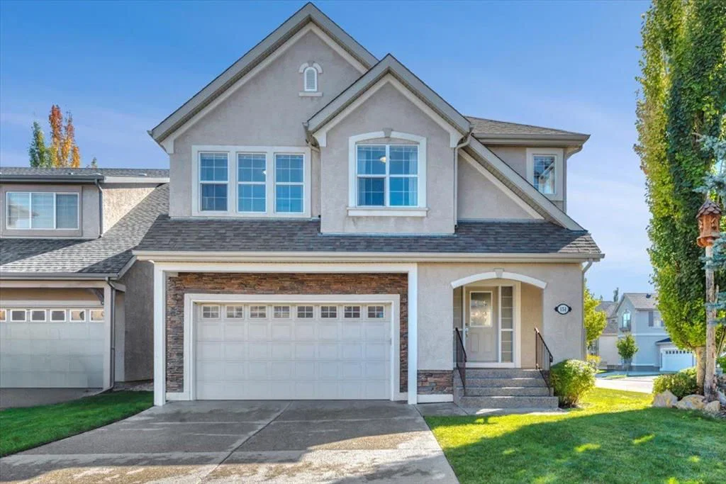154 Cranleigh Bay SE, Calgary — main listing photo