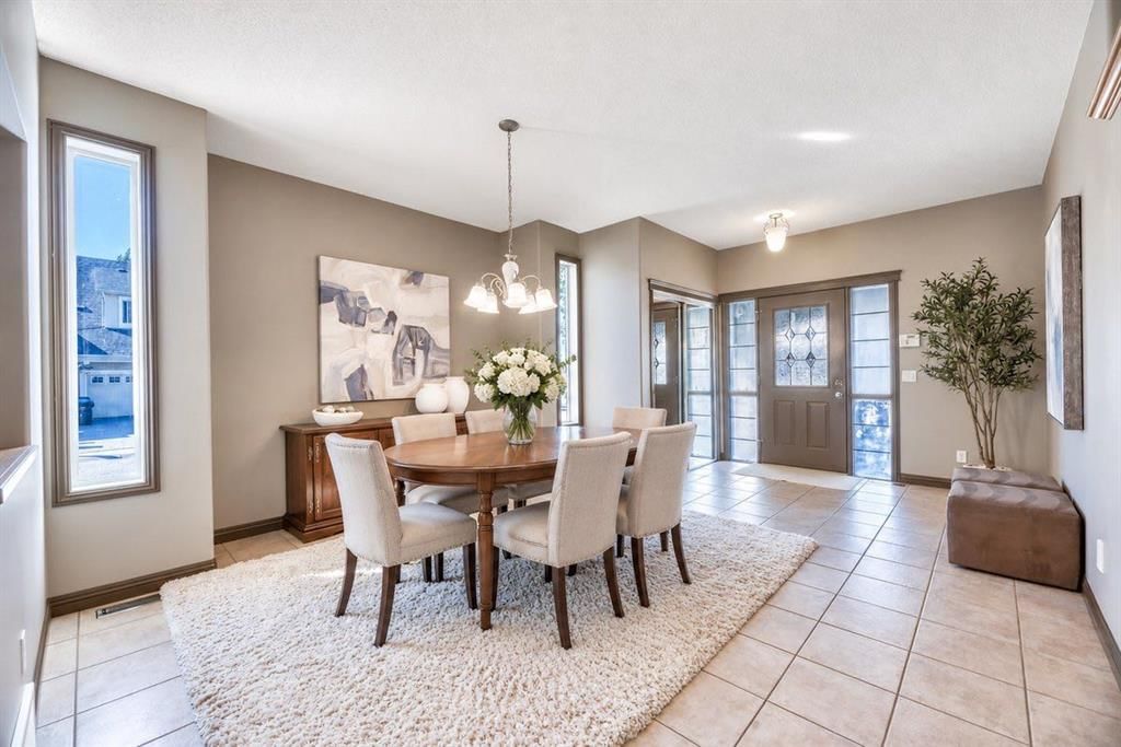 154 Cranleigh Bay SE, Calgary — photo 3 of 48