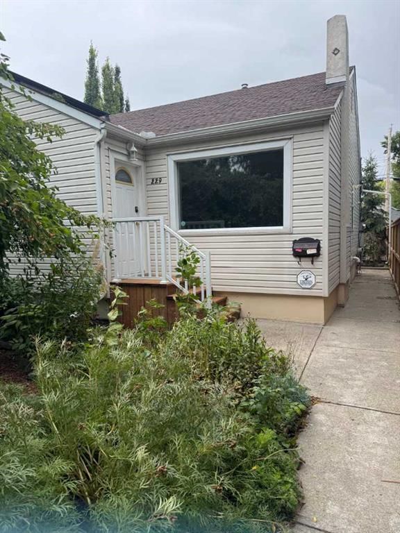229 11 Avenue NE, Calgary — photo 2 of 47