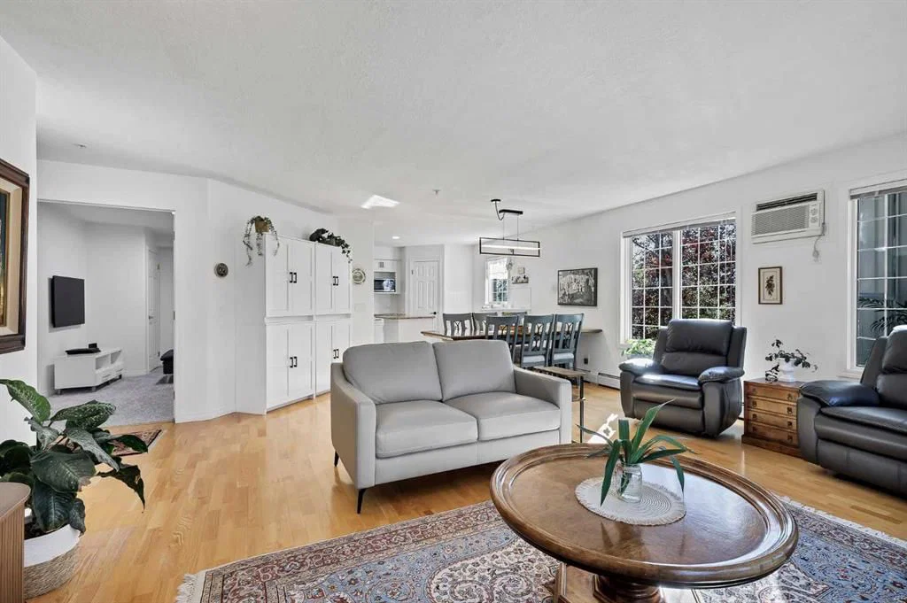 227, 6868 Sierra Morena Boulevard SW, Calgary — photo 5 of 45