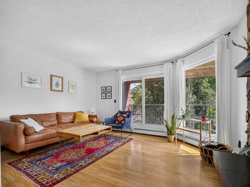 5, 402 4 Avenue NE, Calgary — photo 2 of 40