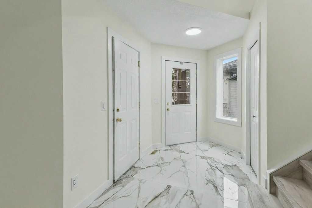 176 Covehaven Road NE, Calgary — photo 2 of 44