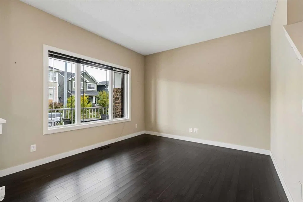 29 Redstone Common NE, Calgary — photo 4 of 30