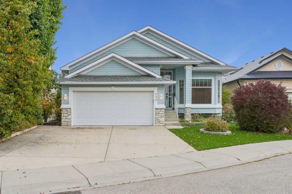 134 Valley Glen Heights NW, Calgary — home for sale