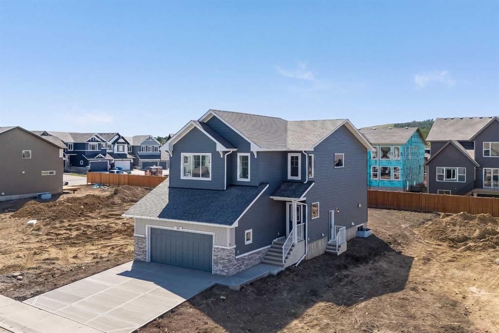 35 Creekside Rise SW, Calgary — photo 2 of 42