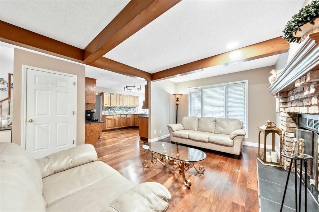 101 Sun Canyon Way SE, Calgary — photo 4 of 37