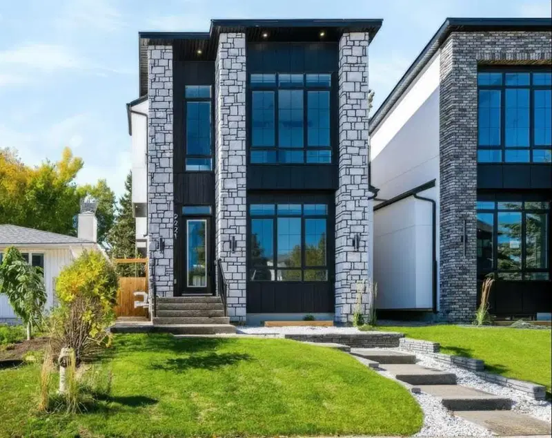 2221 Halifax Crescent NW, Calgary — main listing photo