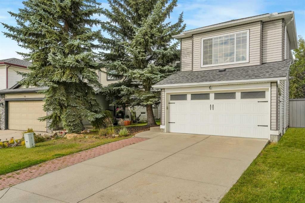 6 Tuscarora Circle NW, Calgary — main listing photo