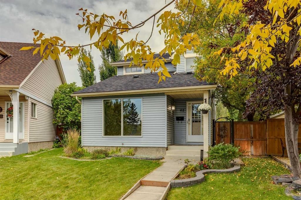 48 Woodglen Court SW, Calgary — main listing photo