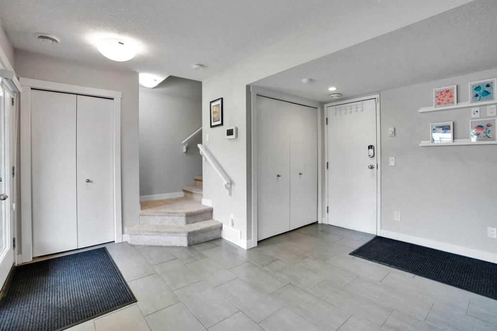 113, 28 Mcdougall Court NE, Calgary — photo 4 of 49
