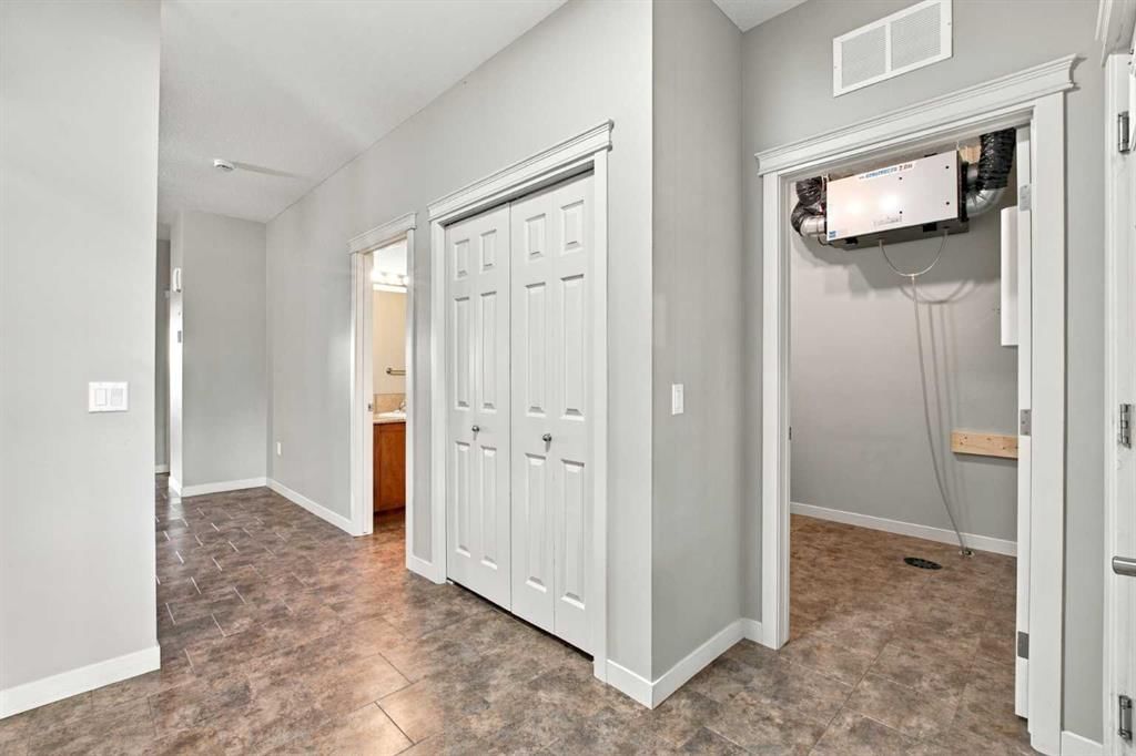 36 Sunrise Place NE, High River — photo 4 of 35