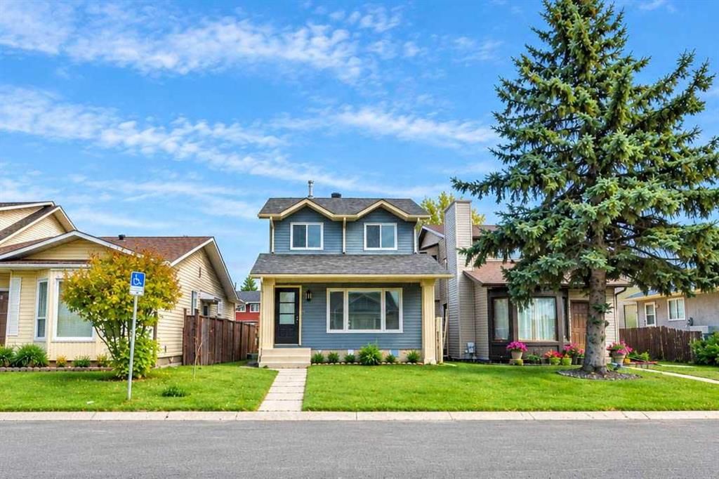 63 Martindale Crescent NE, Calgary — photo 2 of 40