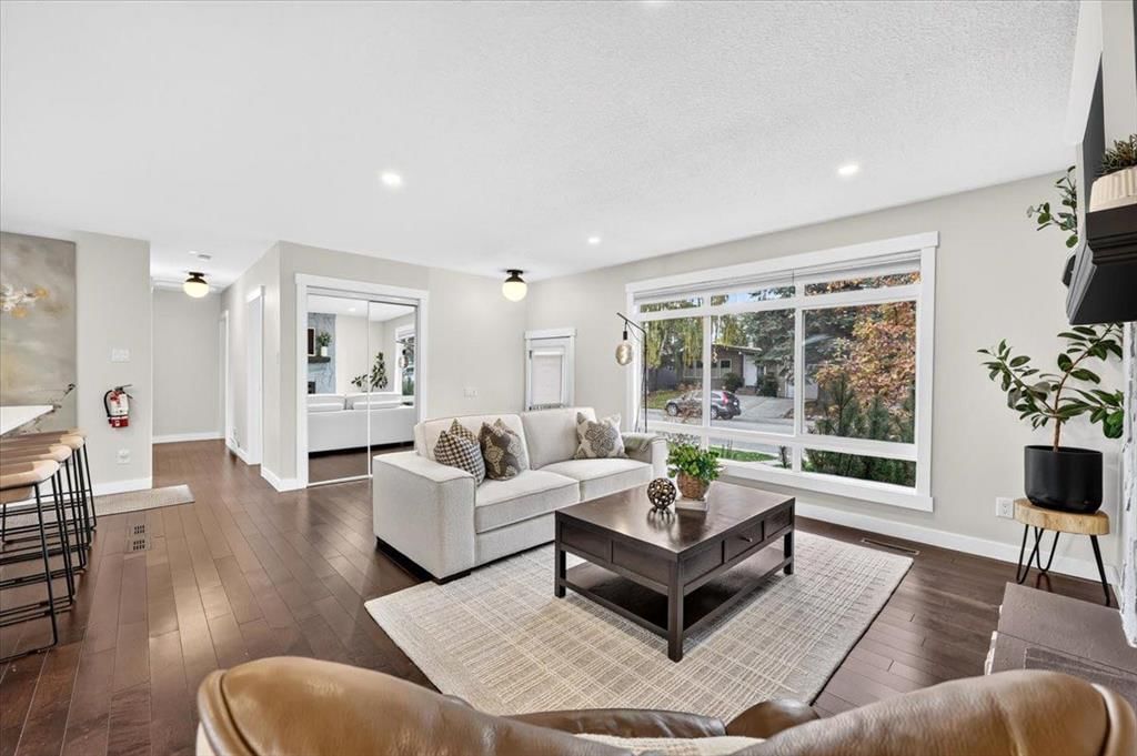 316 Wascana Road SE, Calgary — photo 3 of 49