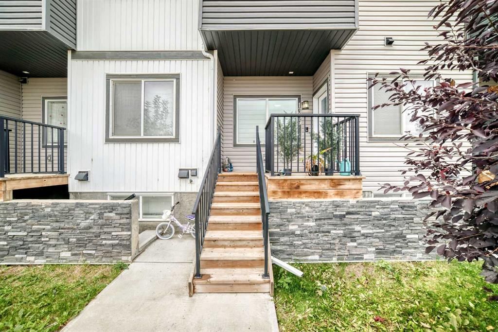 1339 Cornerstone Boulevard NE, Calgary — photo 2 of 42