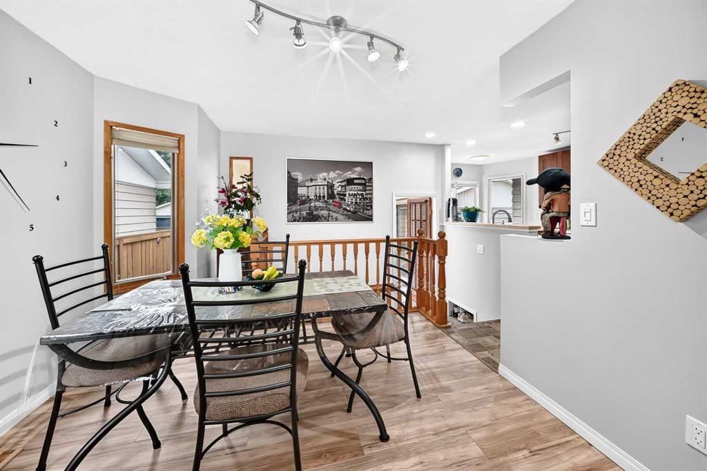 316 Glamorgan Place SW, Calgary — photo 4 of 43
