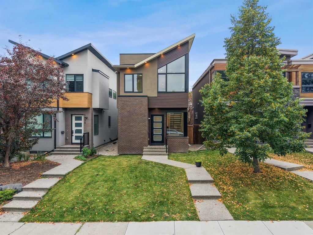 1937 44 Avenue SW, Calgary — main listing photo