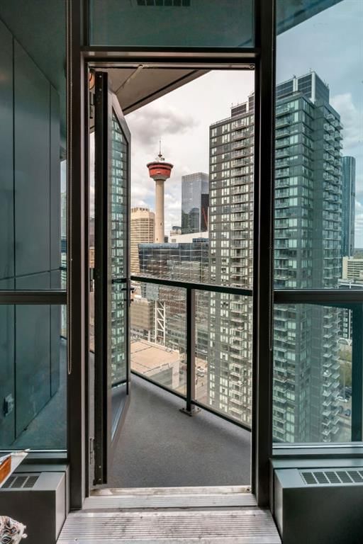 2301, 225 11 Avenue SE, Calgary — photo 5 of 41
