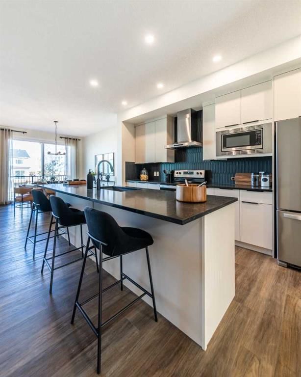 218 Sora Way SE, Calgary — photo 4 of 20
