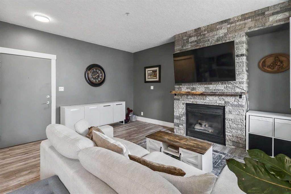 101, 3501 15 Street SW, Calgary — photo 5 of 32