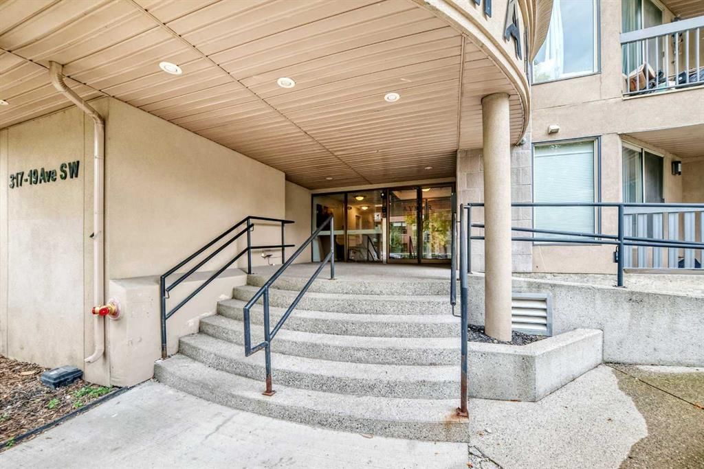 305, 317 19 Avenue SW, Calgary — photo 4 of 40